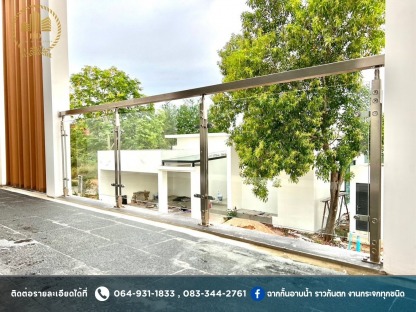 รับเหมาติดตั้งราวระเบียงกระจกฝีมือคุณภาพ - ติดตั้งกระจกฉากกั้นอาบน้ำ